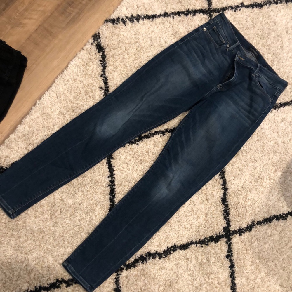 Lucky Brand Women’s skinny jeans